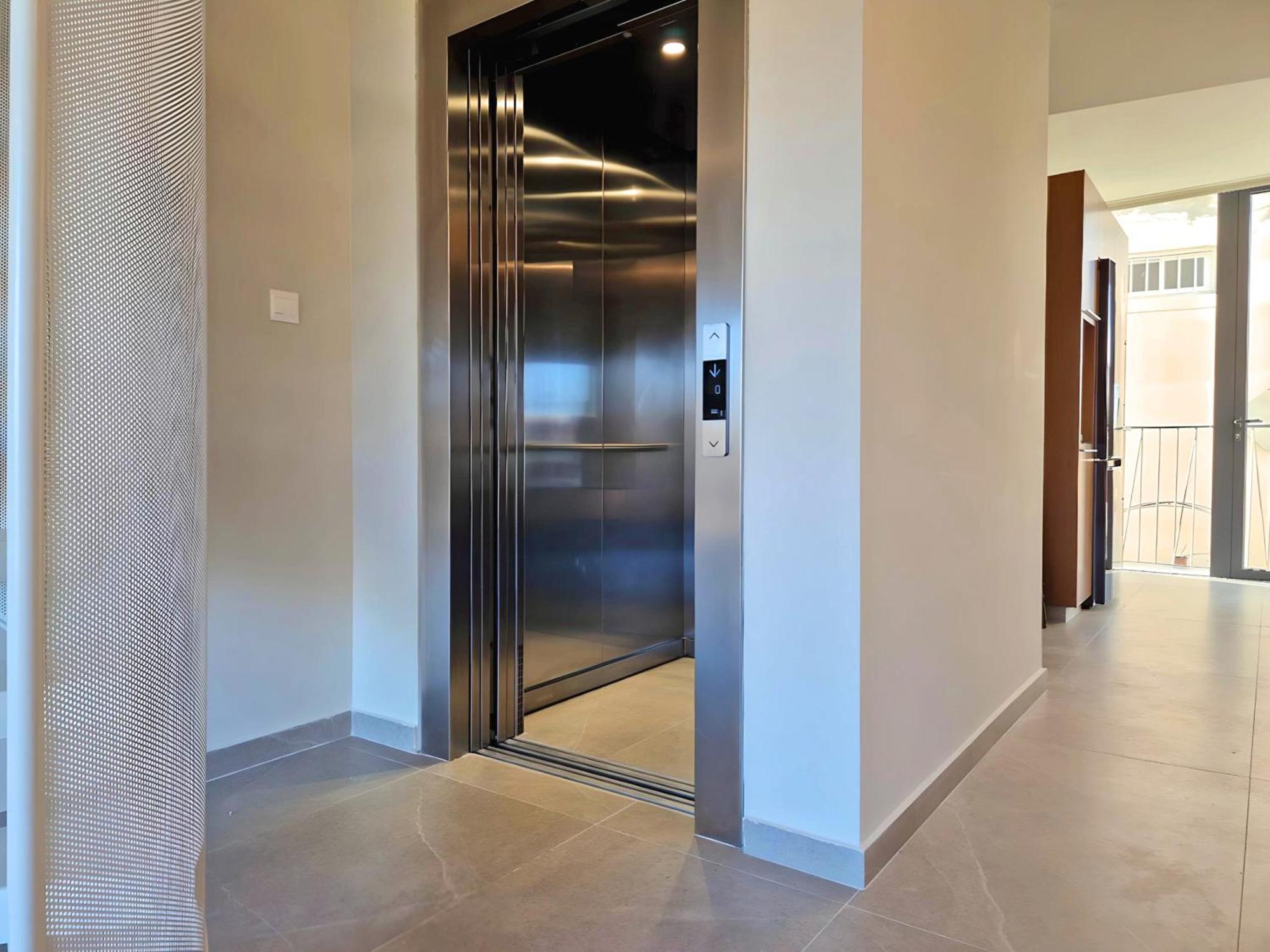 Aeon Residences - In The Heart Of Paphos Exterior photo